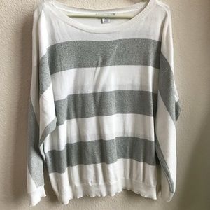 White and sparkly silver sweater! XL